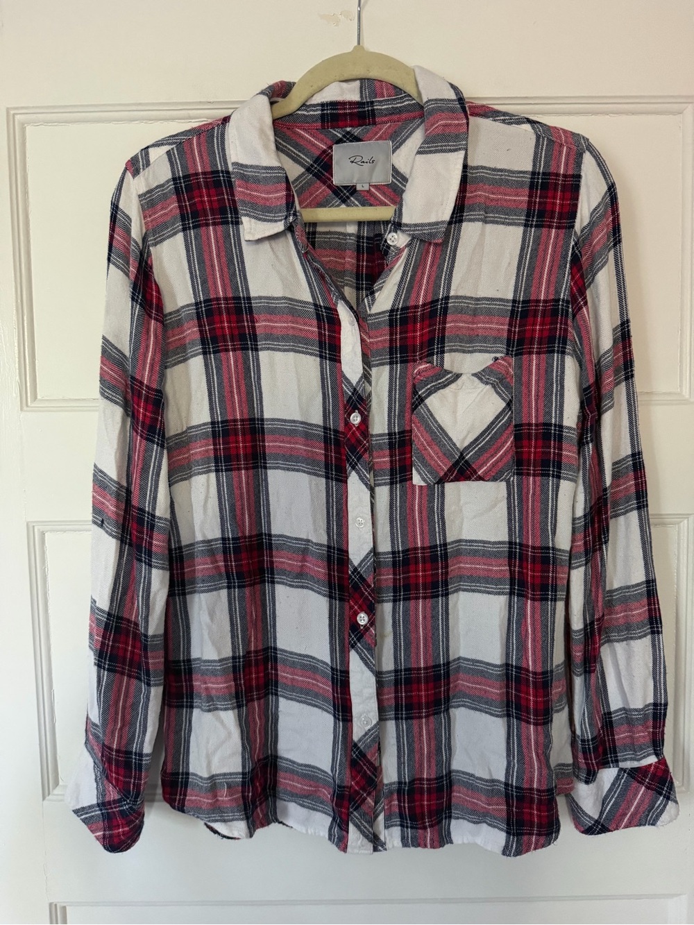 Rails Hunter Plaid Button Down Shirt Women’s Large Red Navy White 100% Rayon